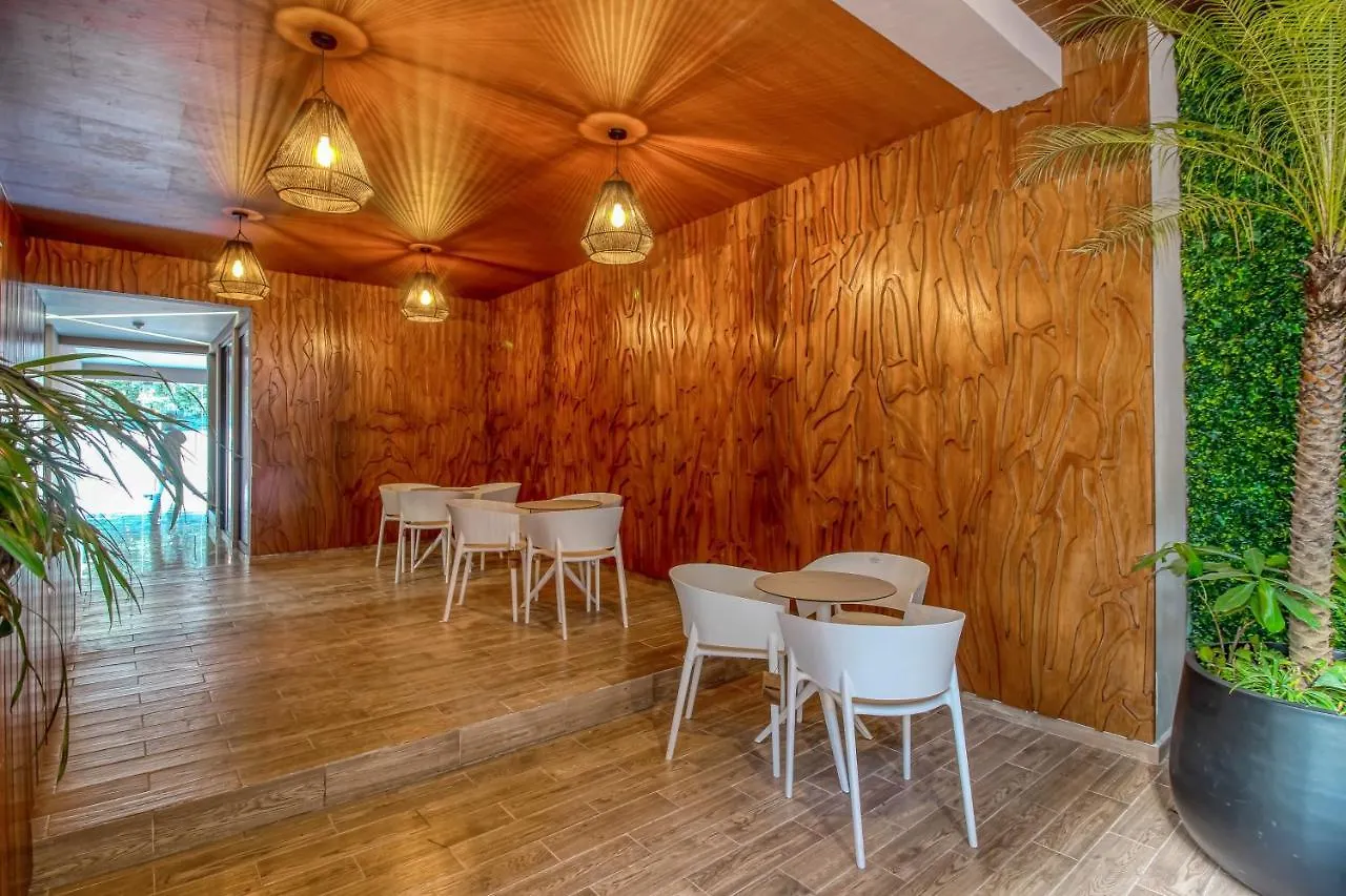 Menesse Tulum #327, Downtown Hotel