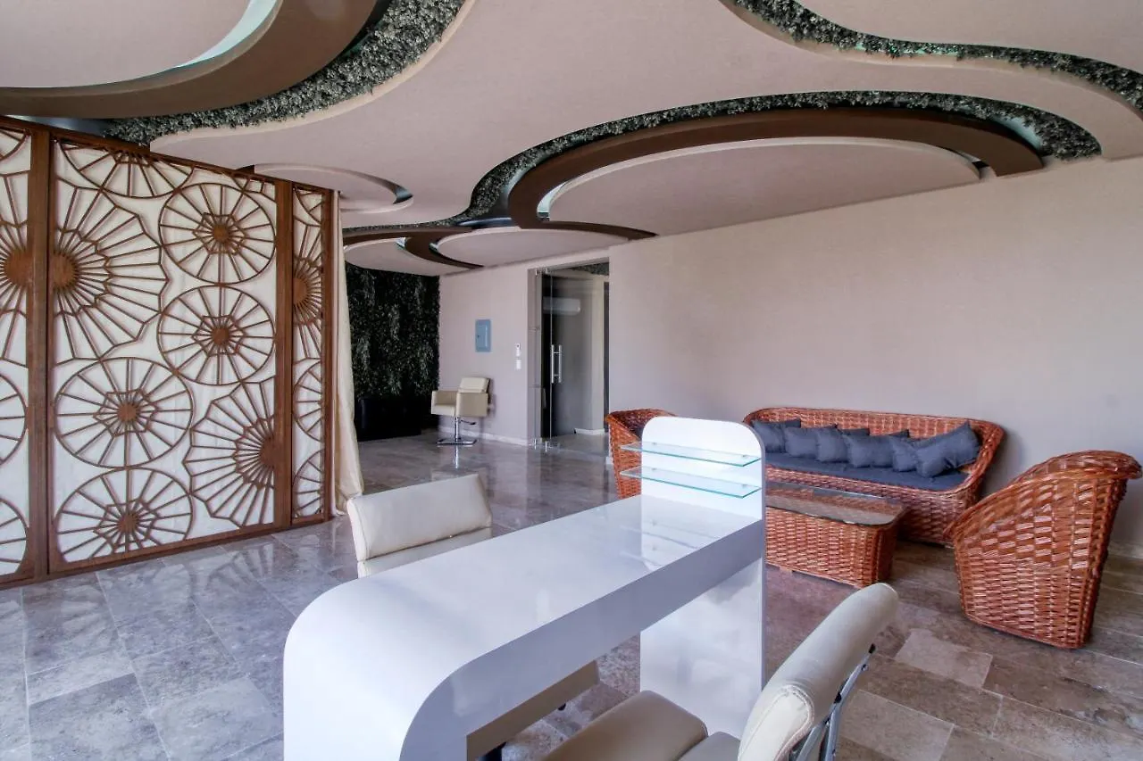 Menesse Tulum #327, Downtown Hotel