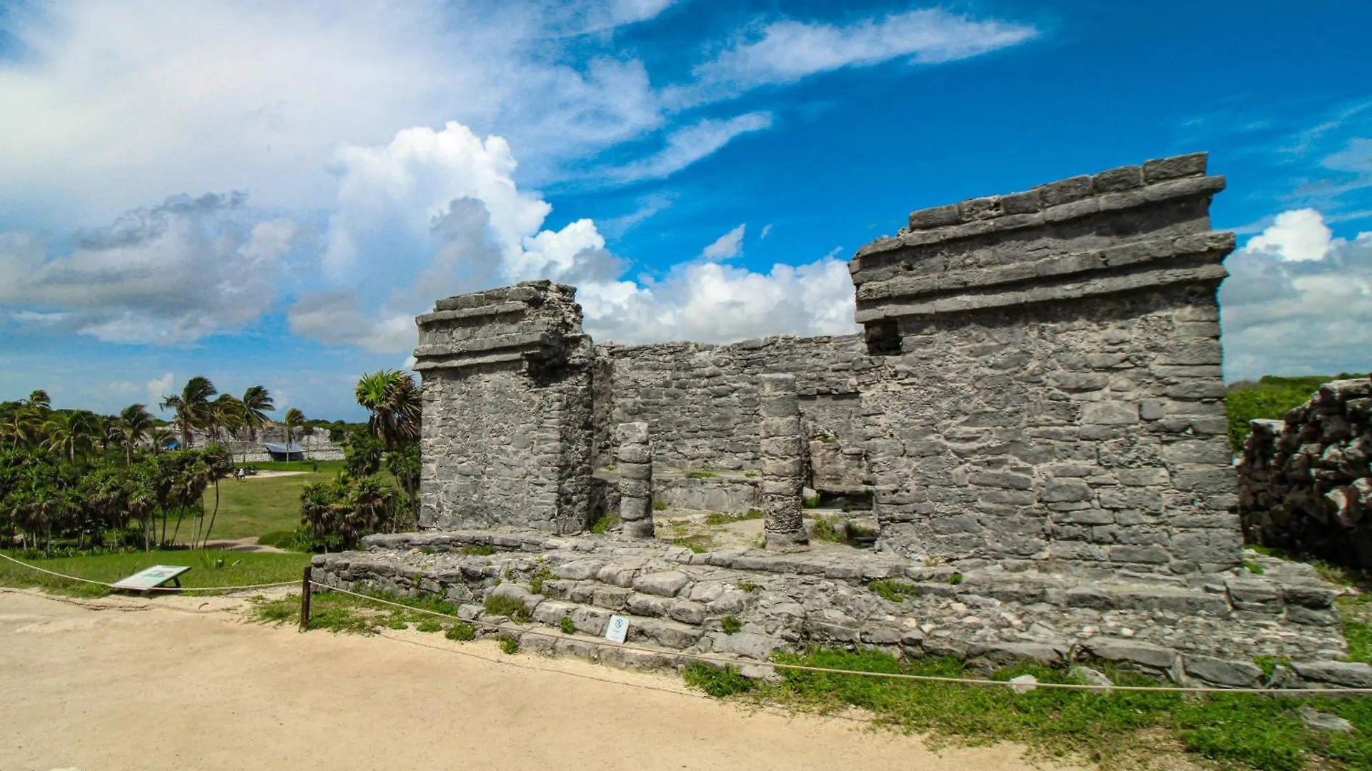 Menesse Tulum #327, Downtown Hotel